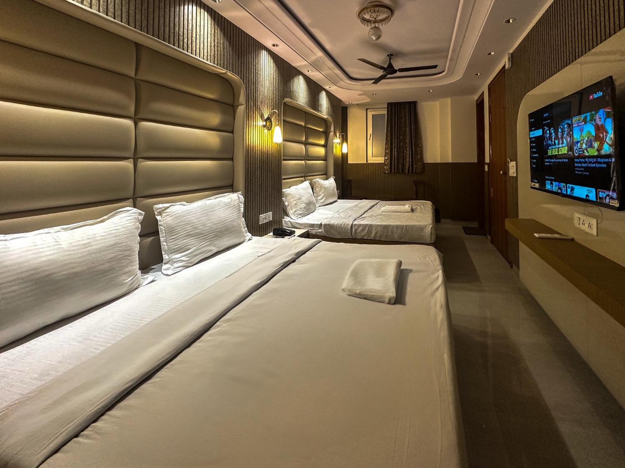 Bed and Breakfast Delhi Delight Premium Neu-Delhi Exterior foto