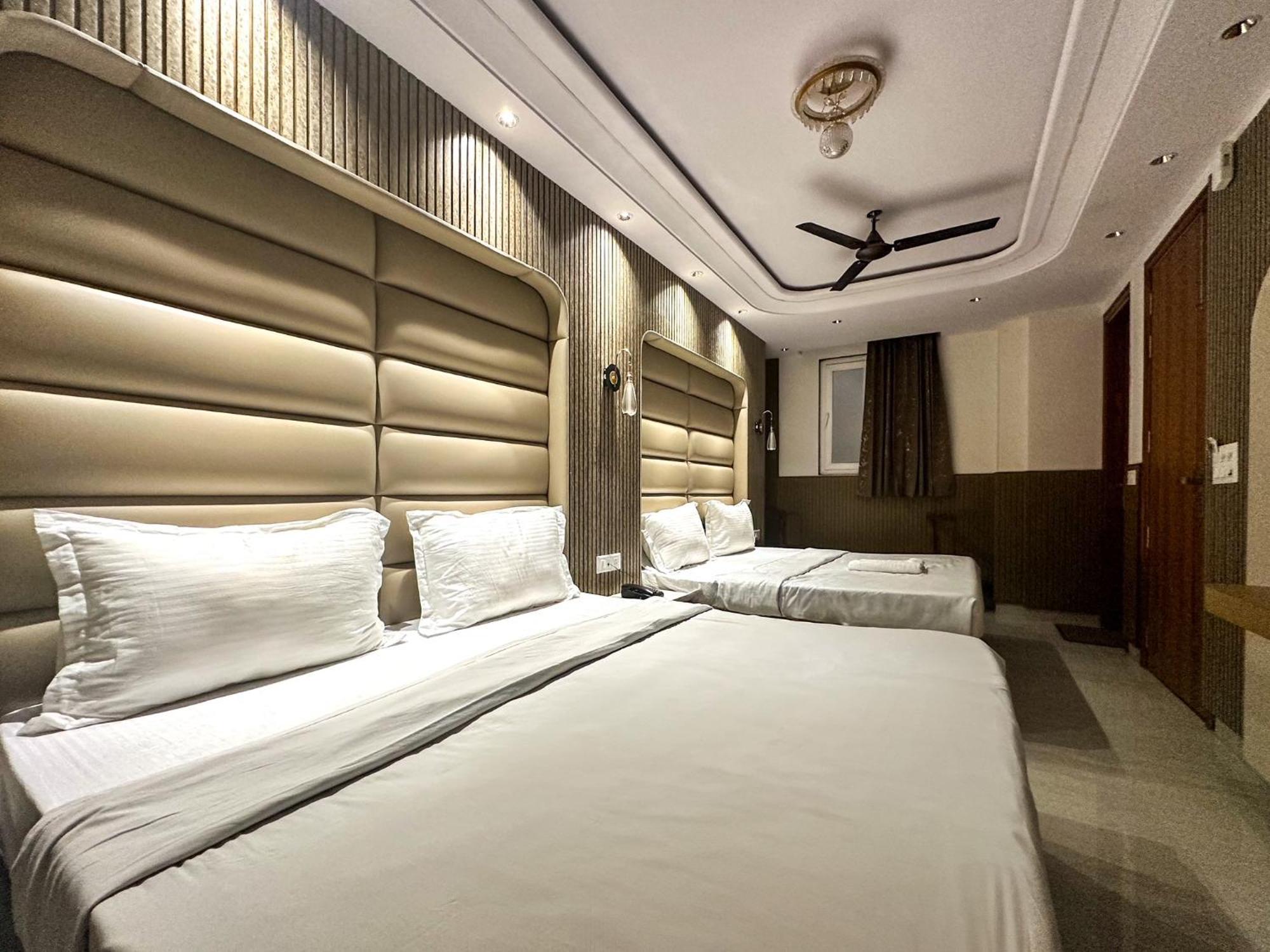 Bed and Breakfast Delhi Delight Premium Neu-Delhi Exterior foto