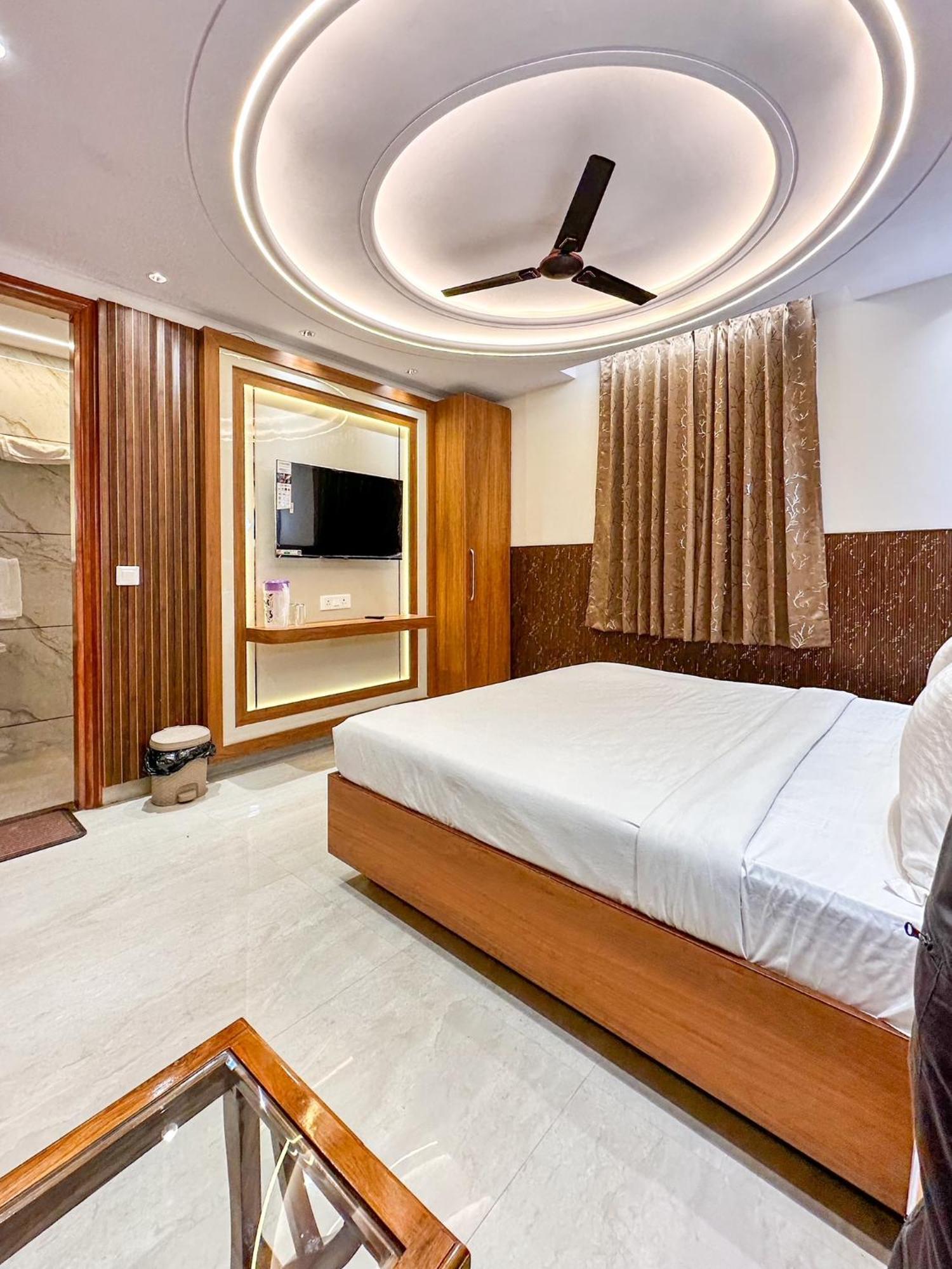 Bed and Breakfast Delhi Delight Premium Neu-Delhi Exterior foto